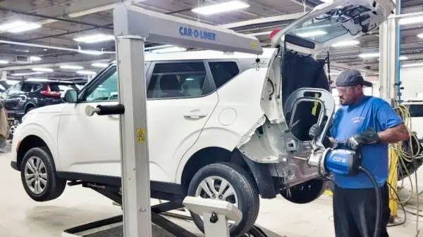 parma auto body shop tech working parma auto body shop tech working